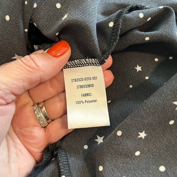 Skirt with the Stars 🌟 - Picture 5 of 5